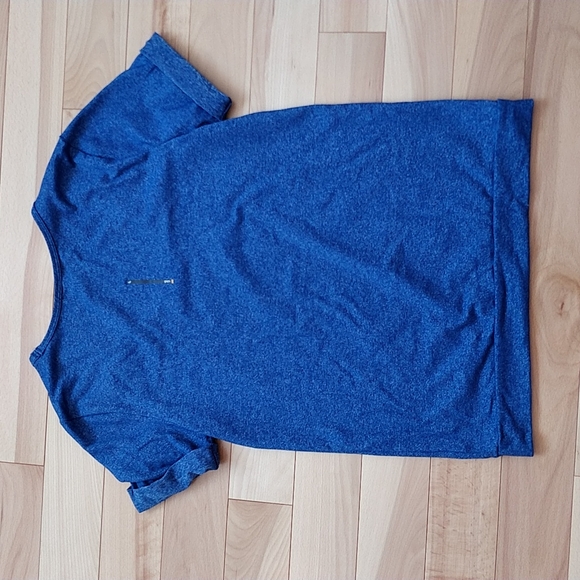 Lole ocean-blue jogging t-shirt - Picture 5 of 6